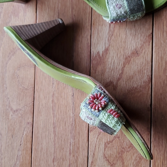 Reed Evins Italian Beaded Slides Size 37/6.5 - Picture 2 of 4